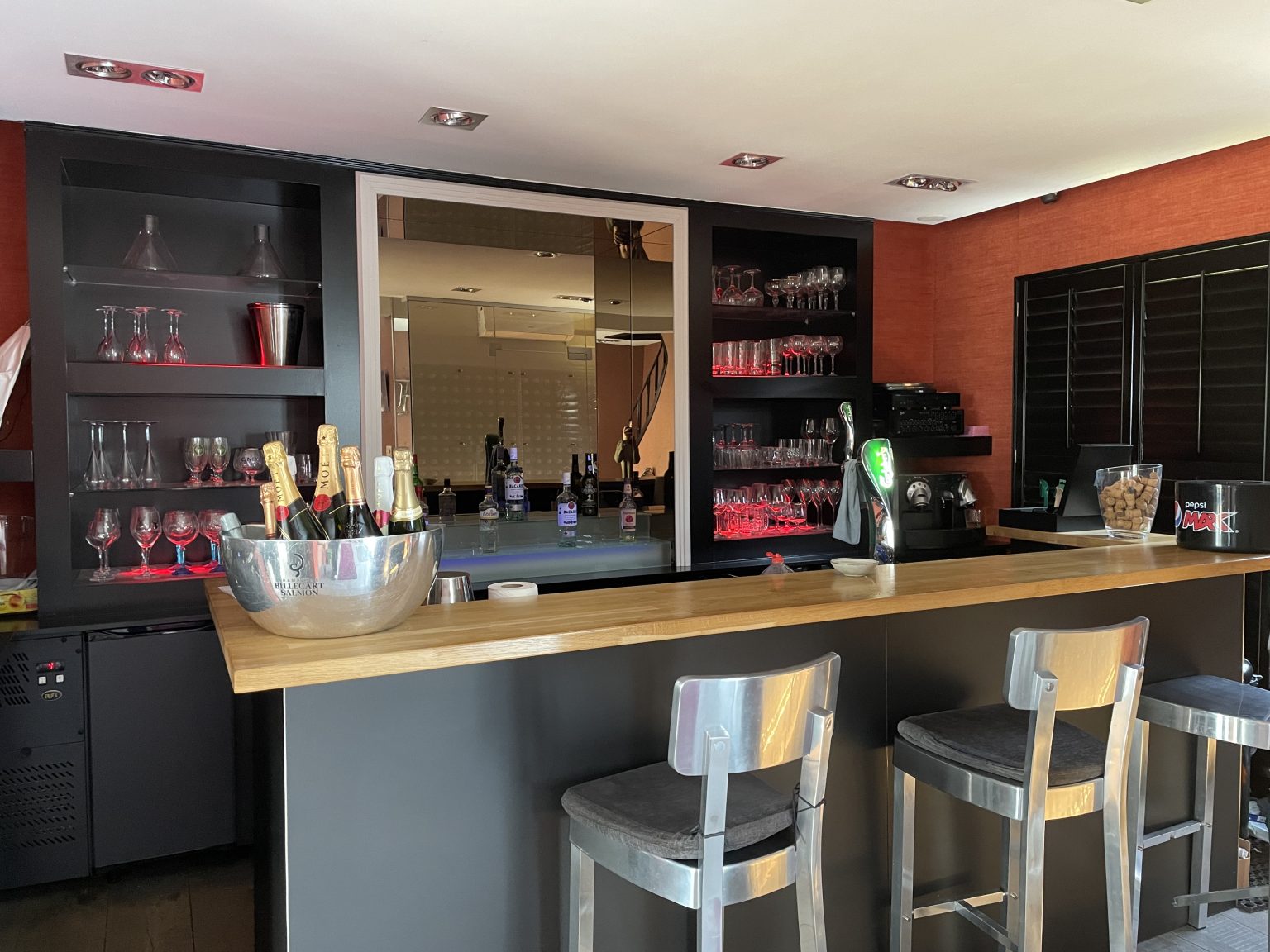 Bar A Hotesse Belgique